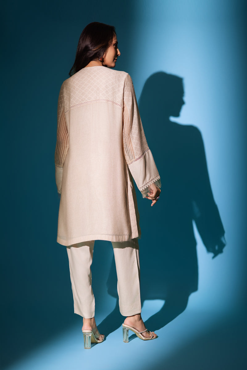 Motia with Pants