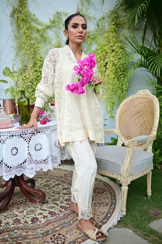 Pastel Blonde with Trousers