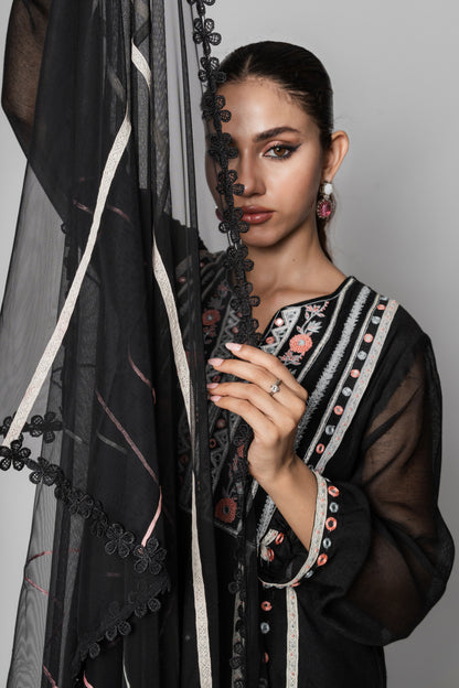 Balouchi with Pants and Duppatta