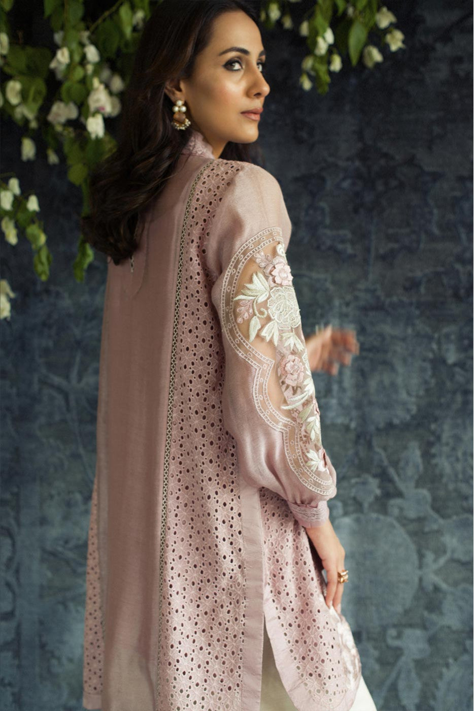 Secret Garden (Kashmiri Pink)