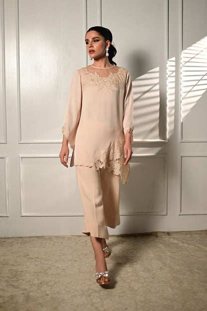 Petals (Powder Peach)