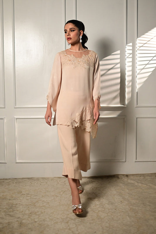 Petals (Powder Peach)