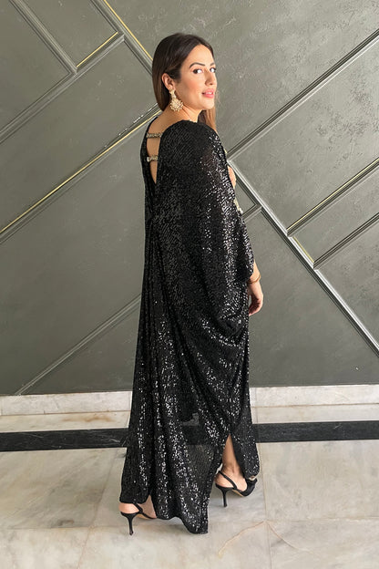 Alizeh Pasha (Black Kaftan)