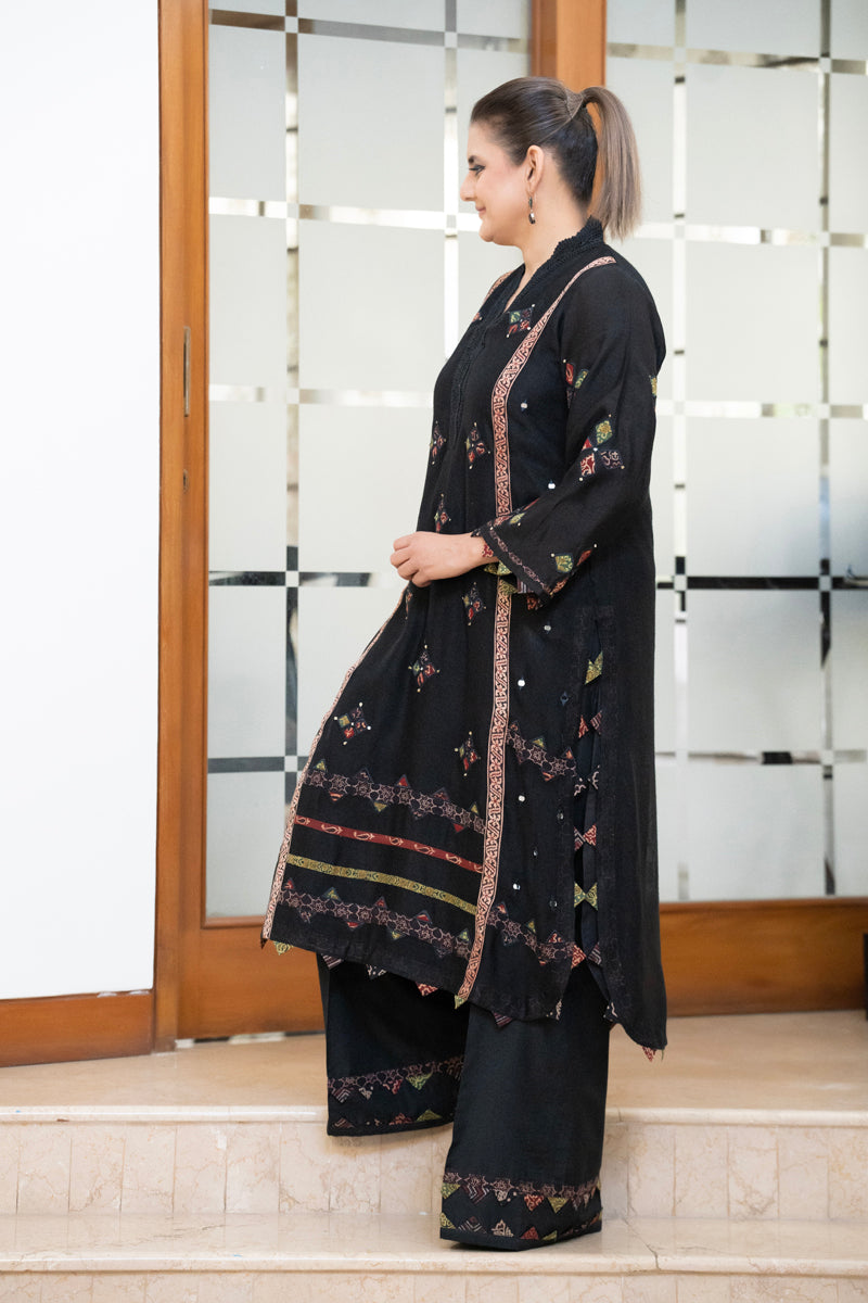 Appliqued Long kurta