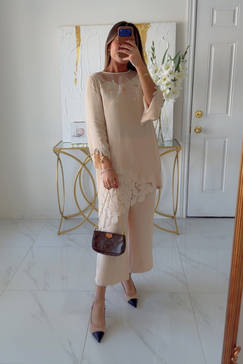 Petals (Powder Peach)