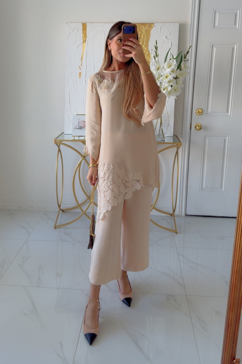 Petals (Powder Peach)