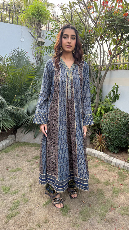 Indigo and black Kali Dar Kurta