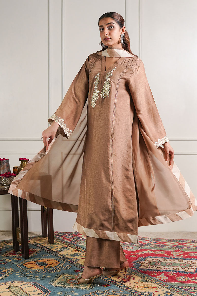MOCHA KURTA AND TROUSER SET