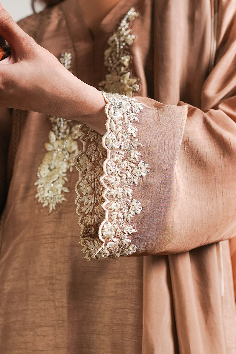 MOCHA KURTA AND TROUSER SET