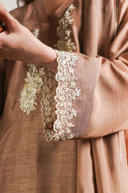 MOCHA KURTA AND TROUSER SET