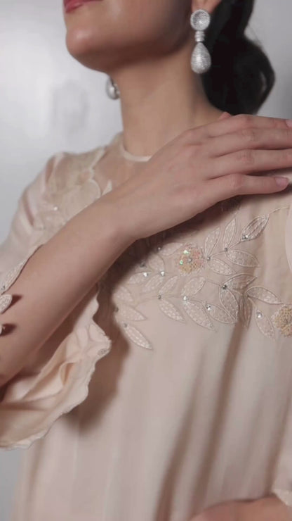 Petals (Powder Peach)